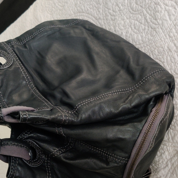 BCBG leather handbag - Picture 8 of 8